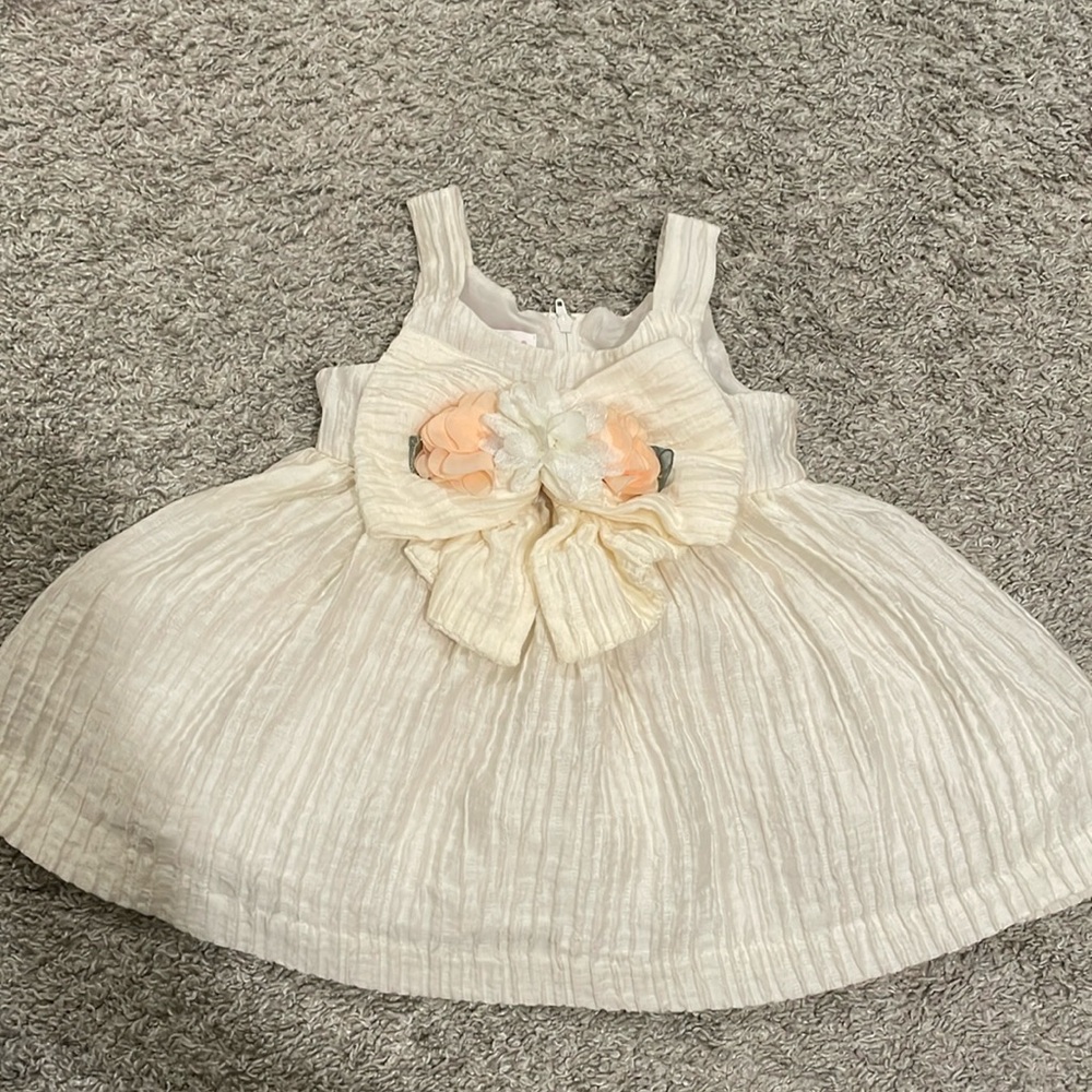 Baby Dress 6-9 MONTHS